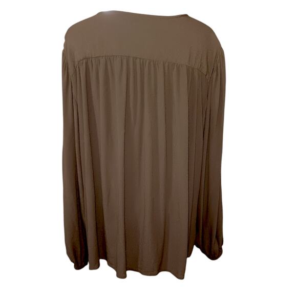 C&A (European) Blouse Top Olive Green Peasant Lagenlook Minimalist Flowy‎ XL/46 - Picture 2 of 6